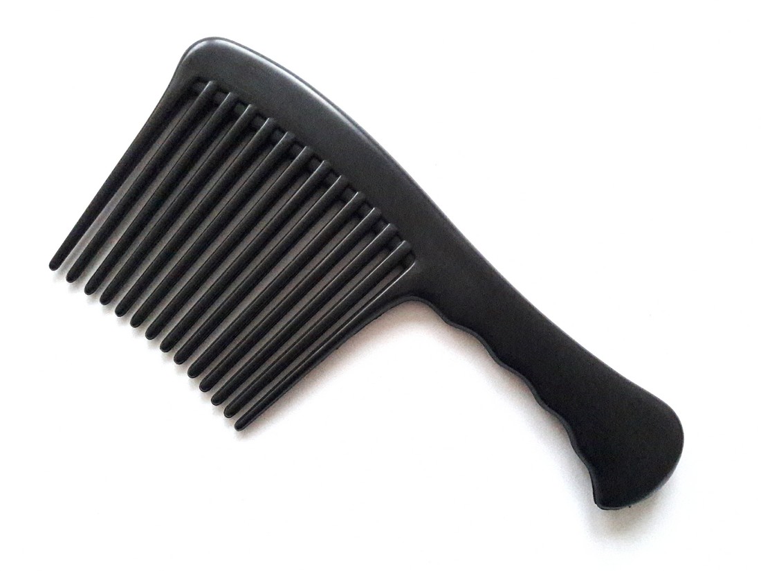 Peignejumbodémêlantnoir Curls Essentielle Magazine Conseils pour cheveux bouclés à crépus