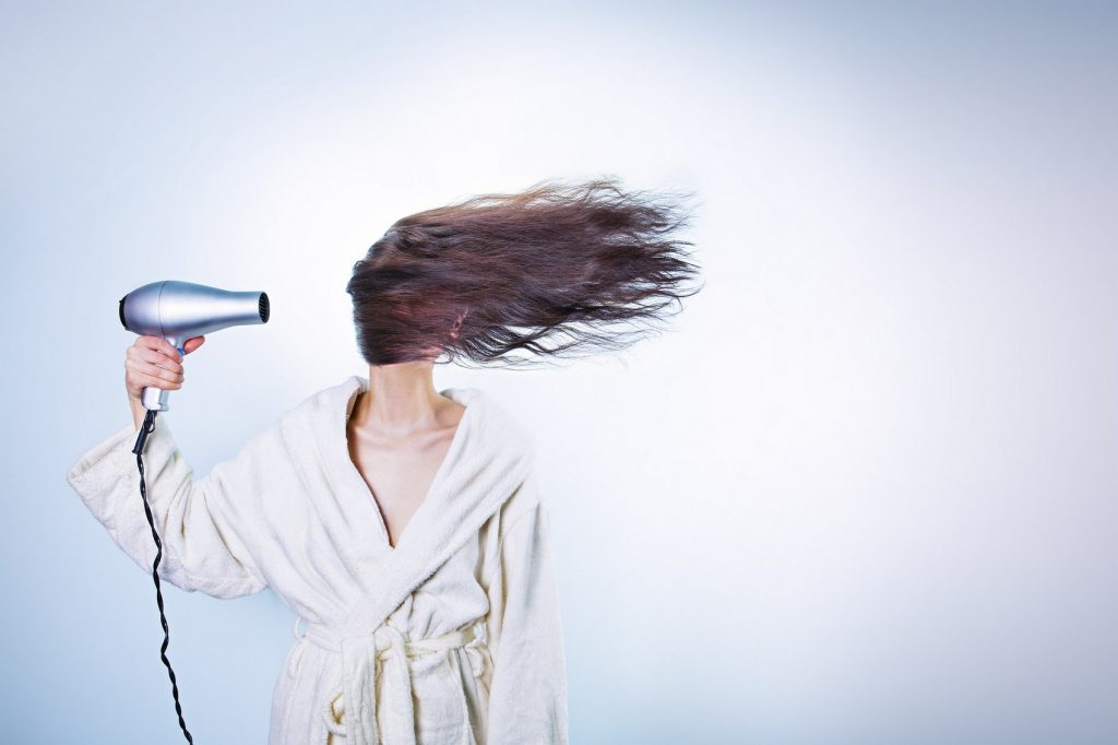 erreurs a eviter routine capillaire cheveux boucles