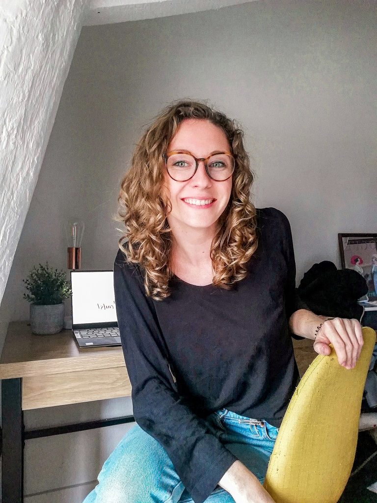 La routine capillaire de Ylanaé