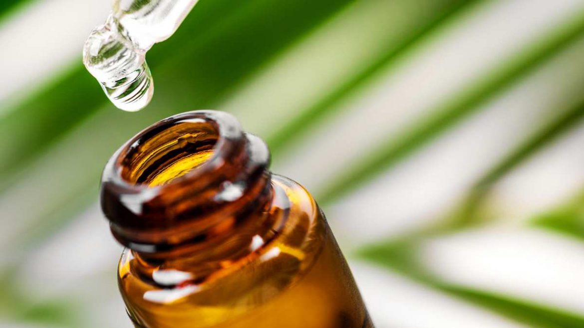 Quelles huiles essentielles contre les problèmes du cuir chevelu ? quelle huile essentielle contre les problemes de cuir chevelu curls essentielle